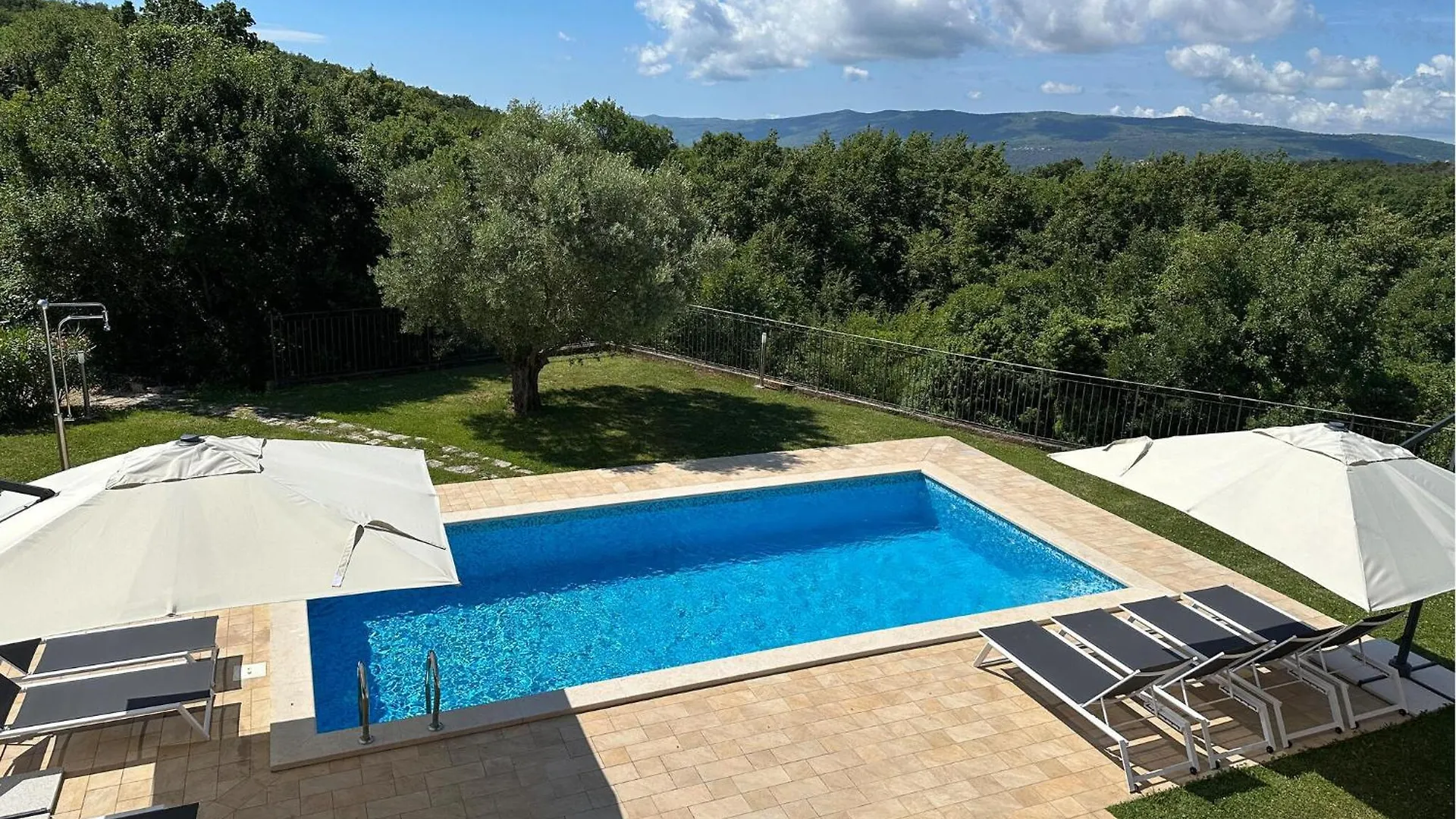 Amazing Home In Labin With House A Panoramic View Holiday home Labin (Istria)